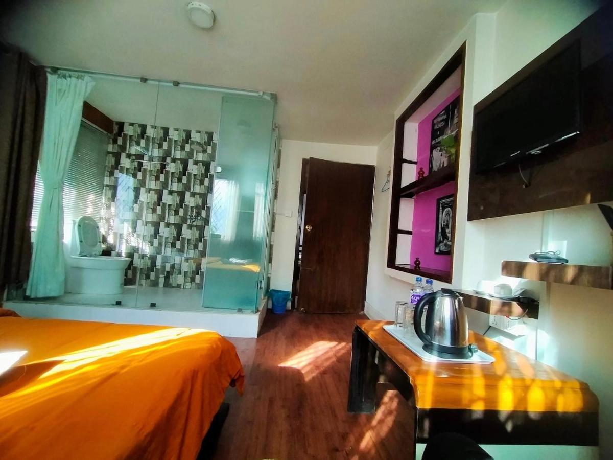 The Majestic Bed & Breakfast Catmandu Exterior foto